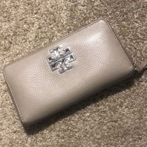 Tory Burch Britton Wallet